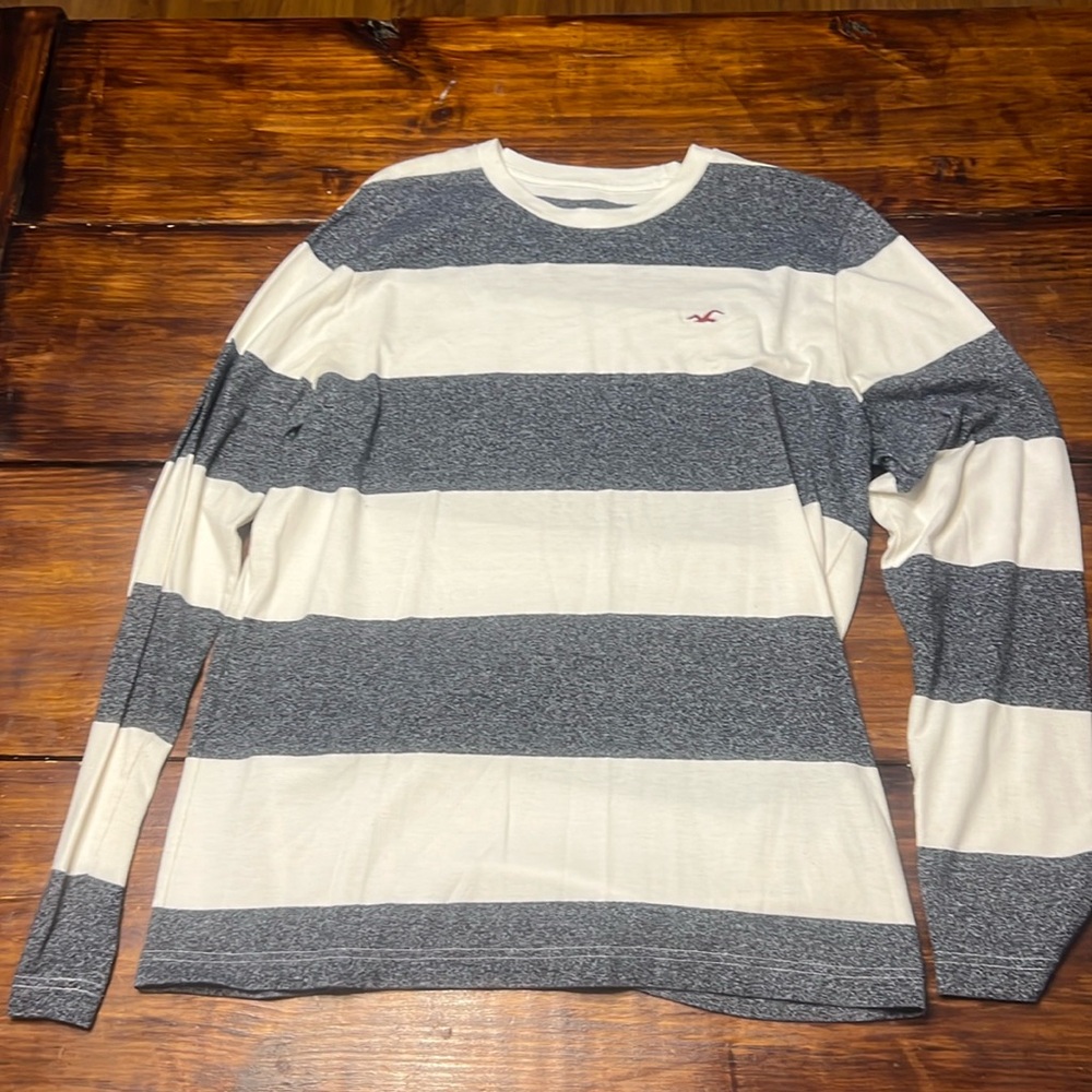 Hollister long sleeve shirt lot